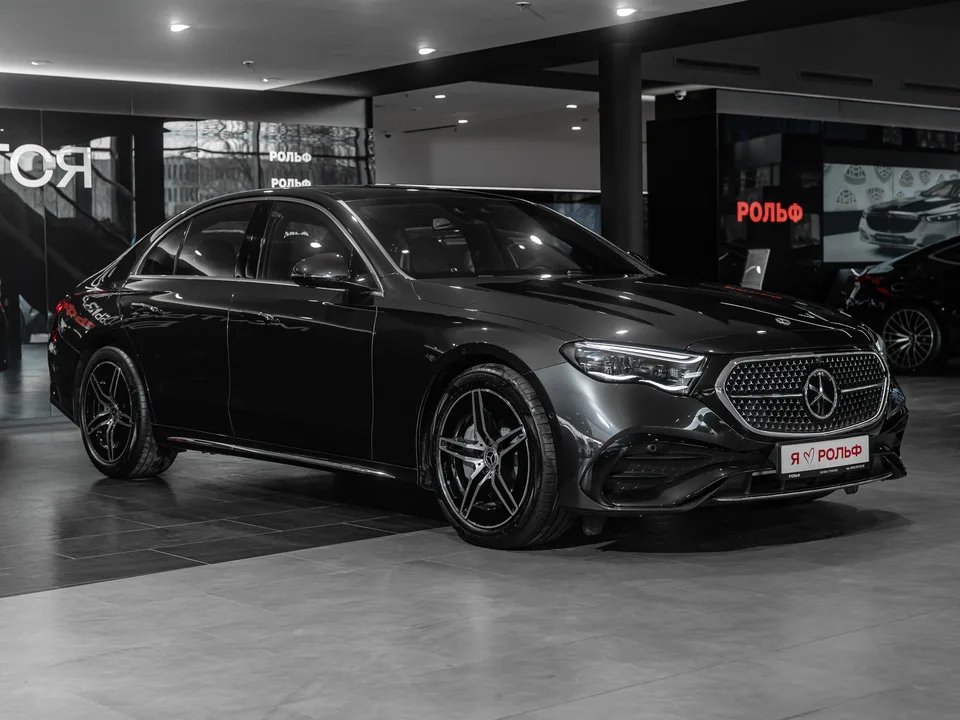 Mercedes-Benz E-Class 2025 — миниатюра 3
