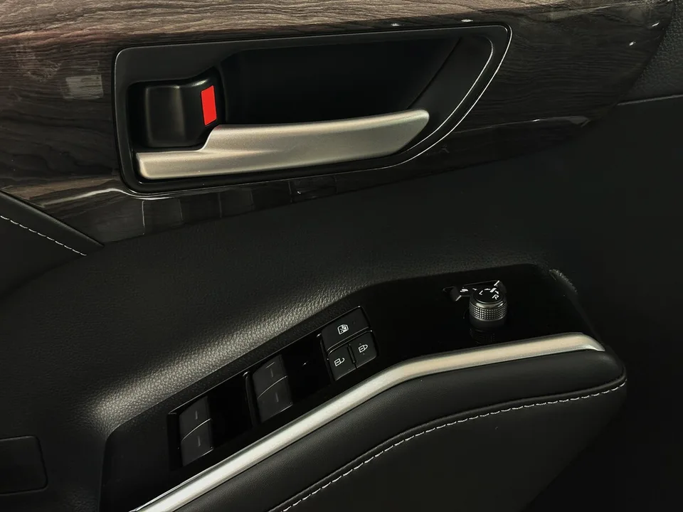 Toyota Highlander 2025 — миниатюра 5