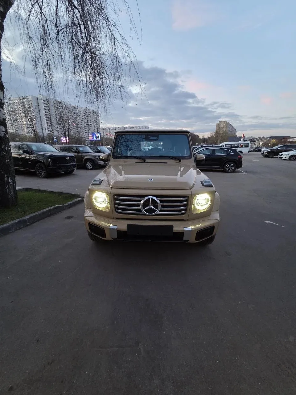 Mercedes-Benz G-Класс 2025 — фото 1, купить с доставкой в Москву