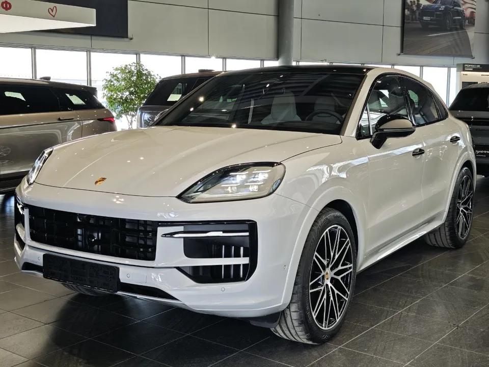 Porsche Cayenne 2026 — миниатюра 3