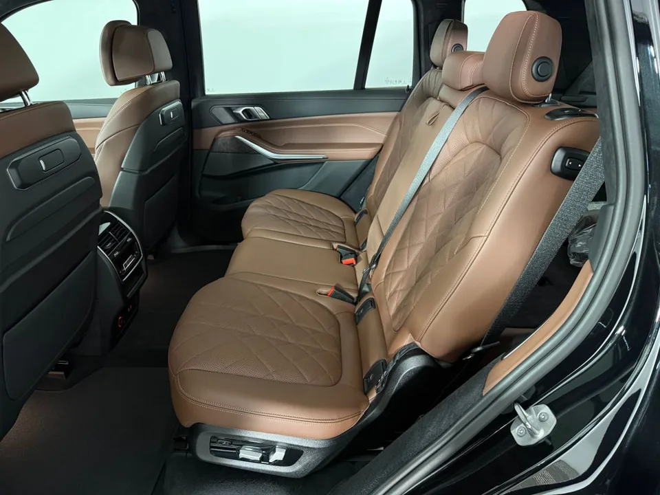 BMW X7 2025 — миниатюра 4