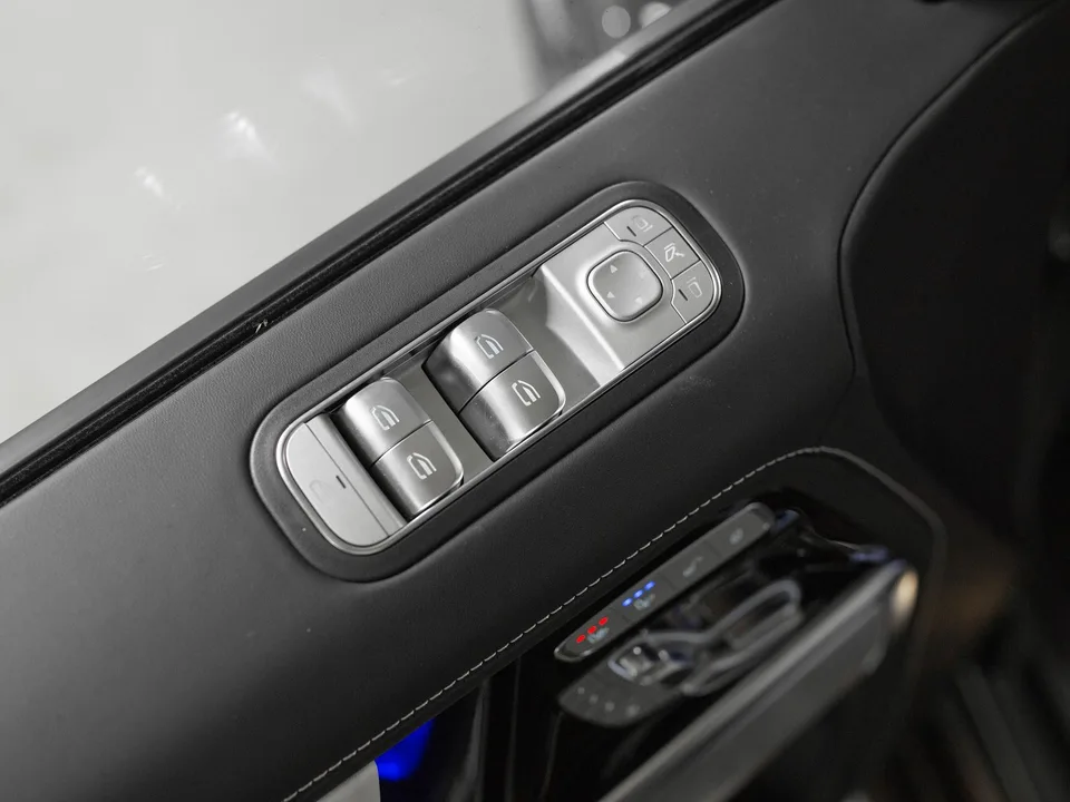 Mercedes-Benz G-класс AMG 2026 — миниатюра 5