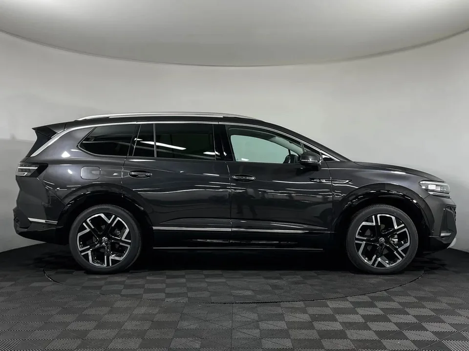 Volkswagen Talagon 2025 — миниатюра 2