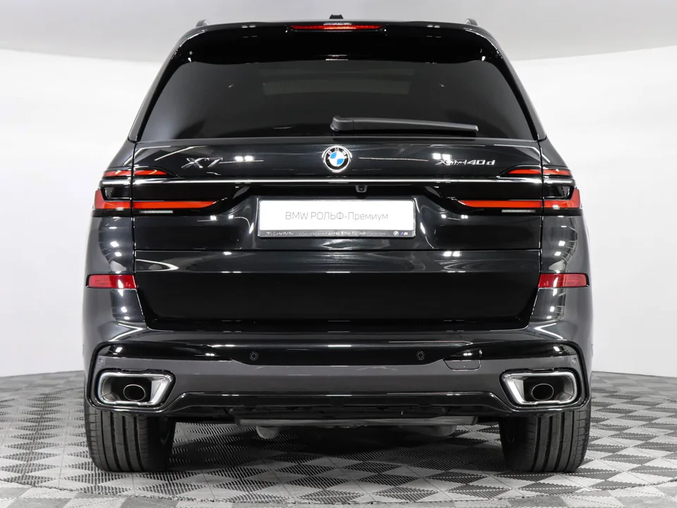 BMW X7 2025 — миниатюра 2