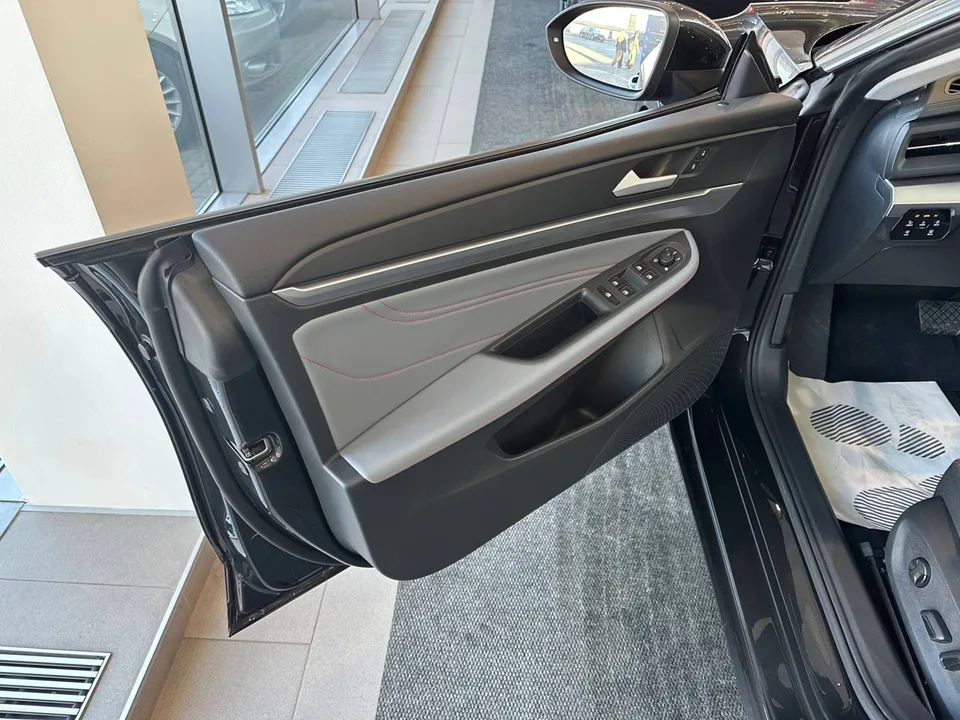 Volkswagen Lamando 2025 — миниатюра 5