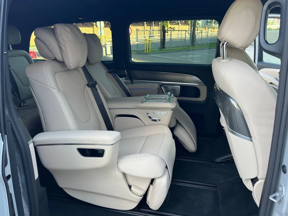Mercedes-Benz V-Класс 2026 — миниатюра 4