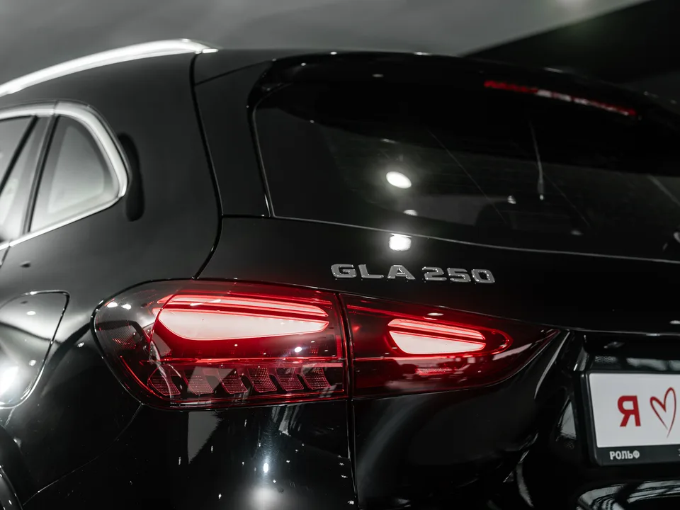 Mercedes-Benz GLA 2024 — миниатюра 3