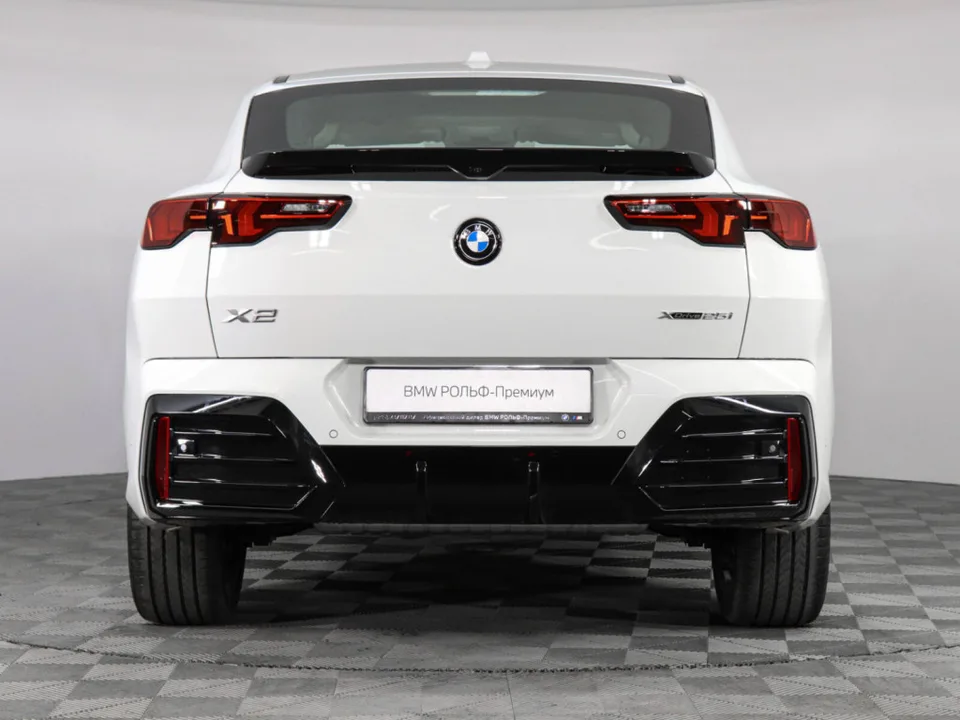 BMW X2 2025 — миниатюра 2