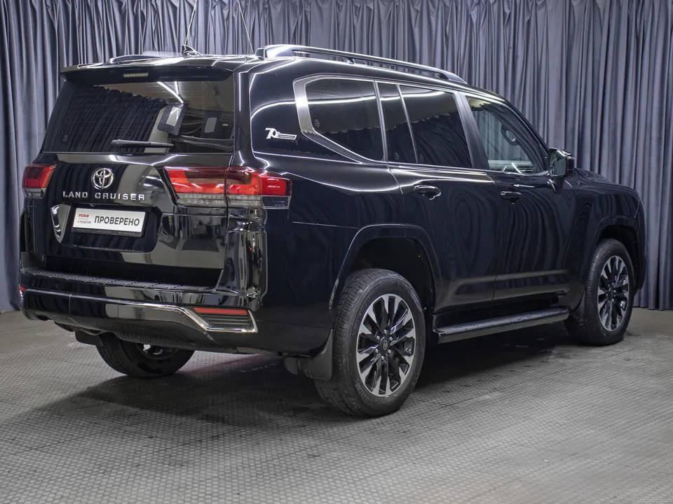 Toyota Land Cruiser 300 2022 — миниатюра 5