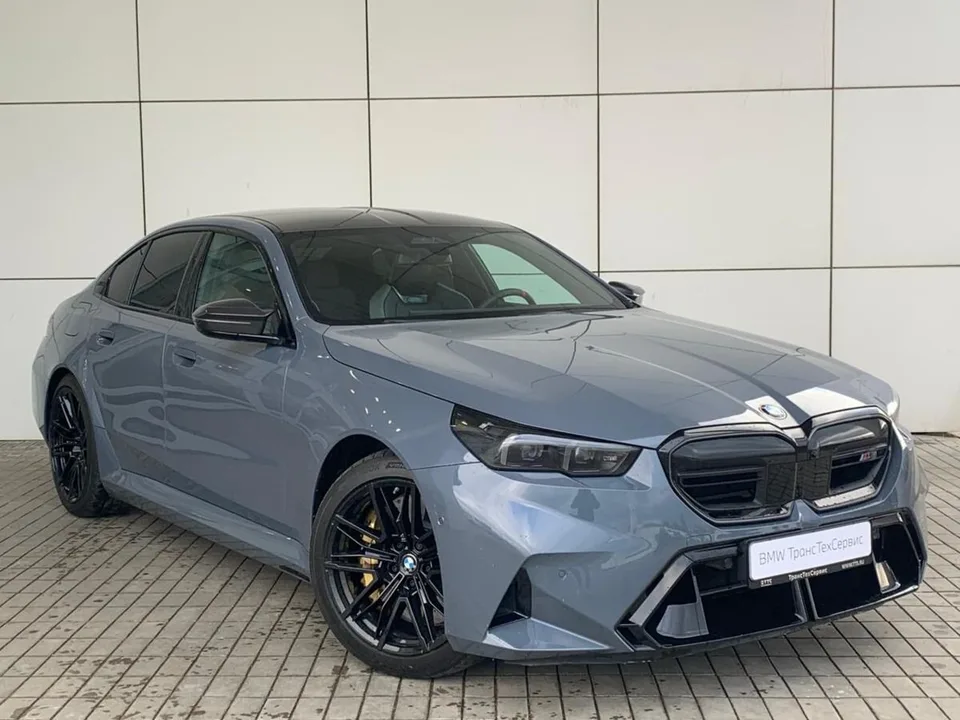 BMW M5 CS 2024 — миниатюра 3