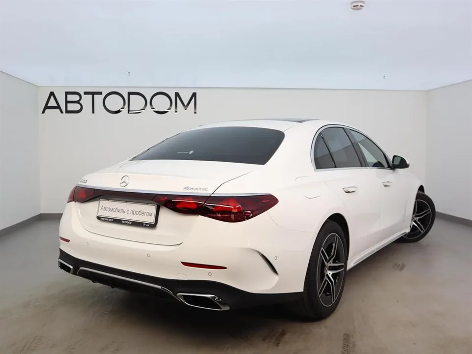 Mercedes-Benz E-Class 2024 — миниатюра 4