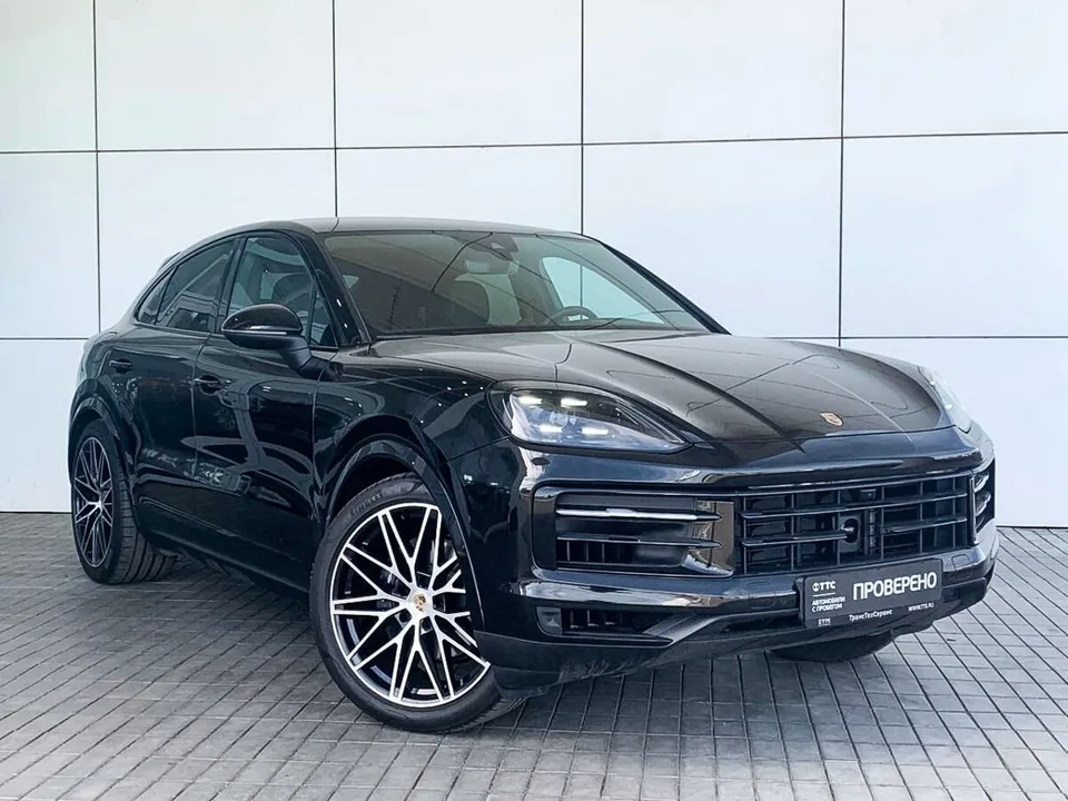 Porsche Cayenne 2023 — миниатюра 3