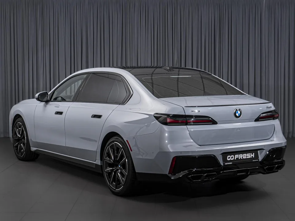 BMW 7 серия 2023 — миниатюра 2