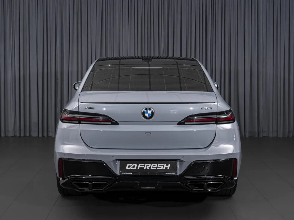 BMW 7 серия 2023 — миниатюра 4