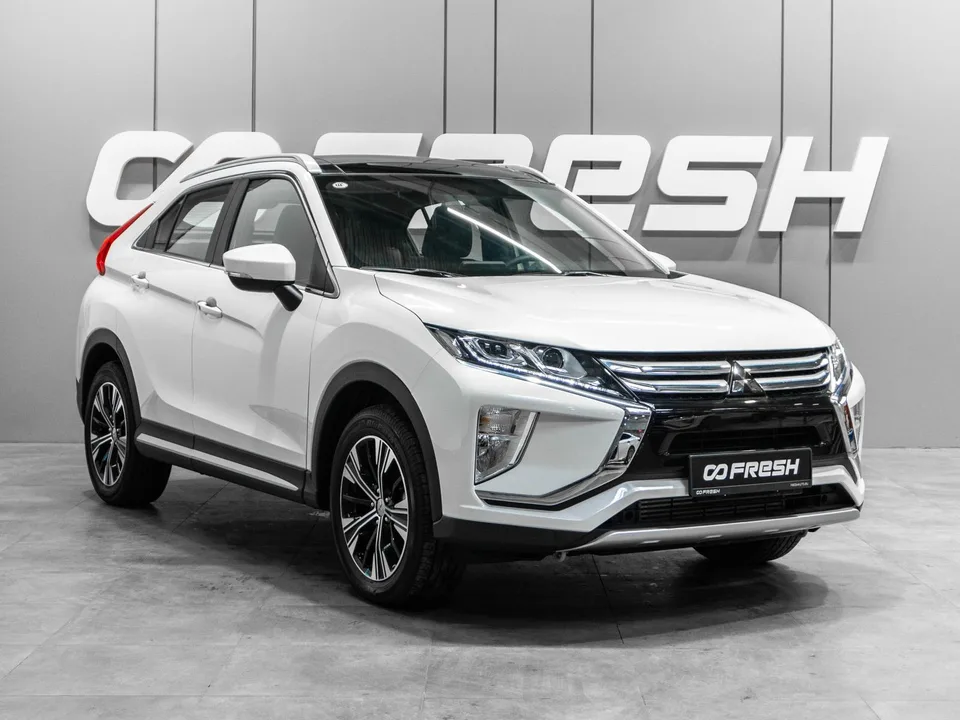 Mitsubishi Eclipse Cross 2022 — фото 1, купить с доставкой в Москву