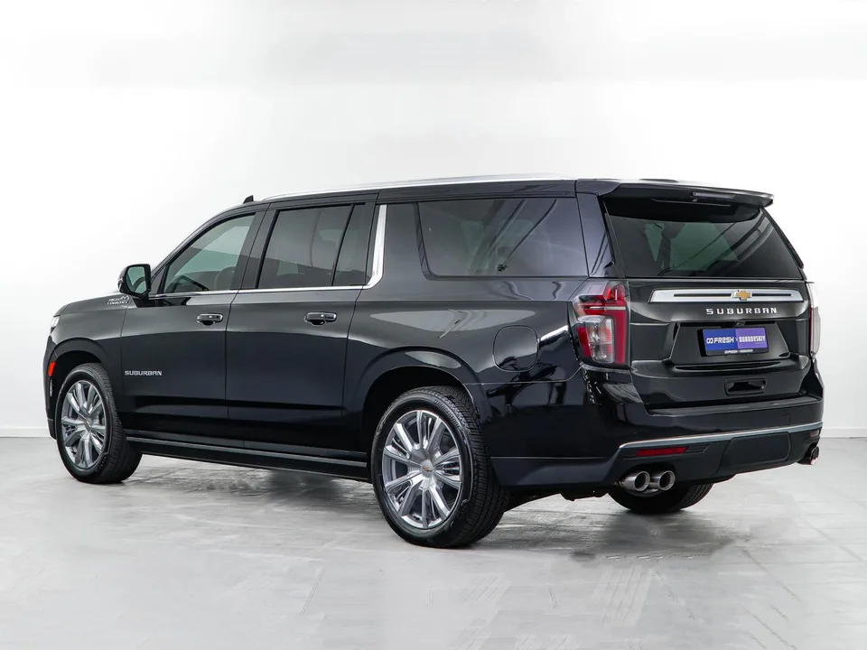 Chevrolet Suburban 2023 — миниатюра 2