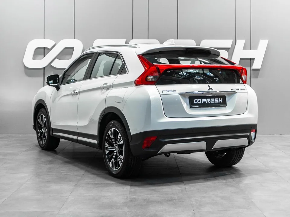 Mitsubishi Eclipsecross 2022 — миниатюра 2
