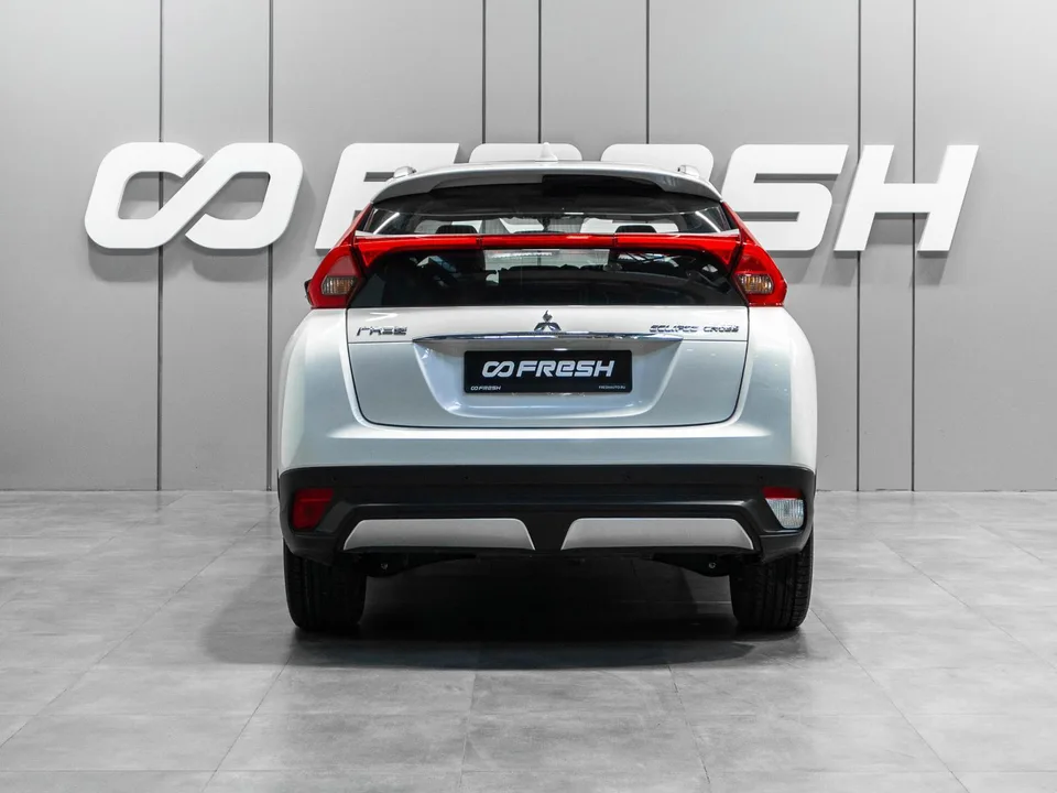Mitsubishi Eclipsecross 2022 — миниатюра 3