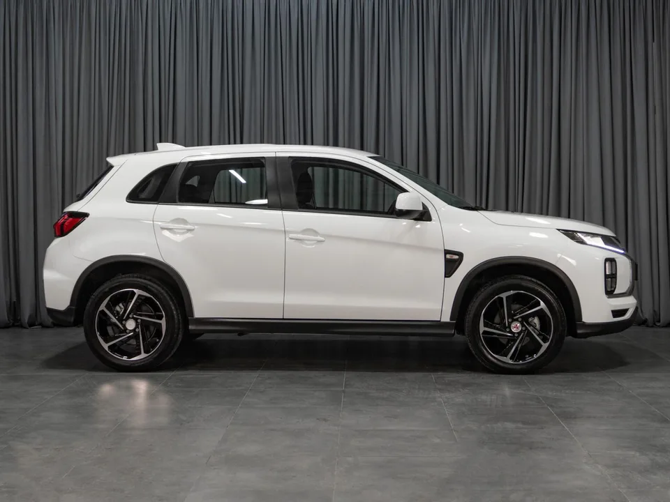 Mitsubishi ASX 2023 — миниатюра 5