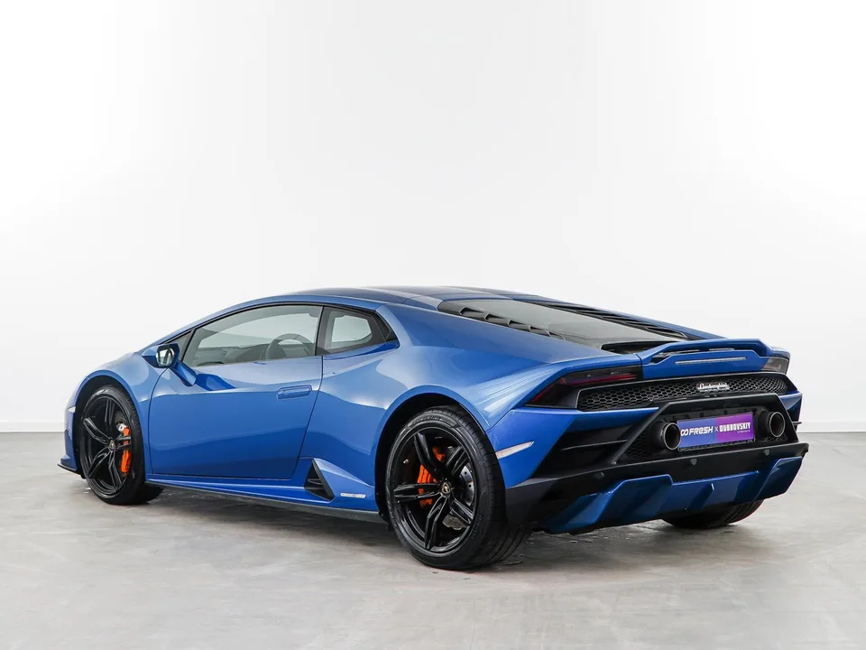 Lamborghini Huracn 2022 — миниатюра 2