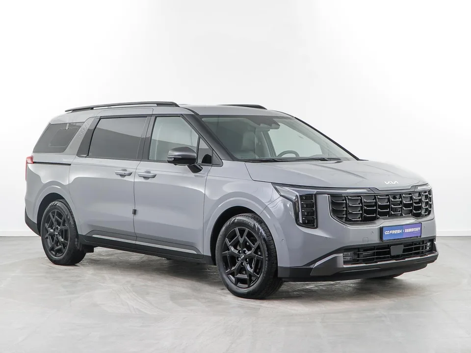 Kia Carnival 2025 — фото 1, купить с доставкой в Москву