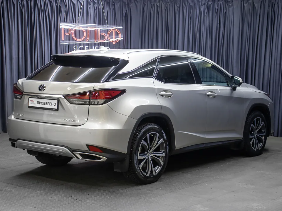 Lexus RX 2022 — миниатюра 5