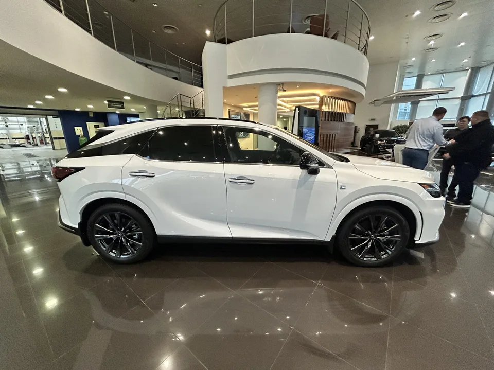 Lexus RX 2024 — миниатюра 4
