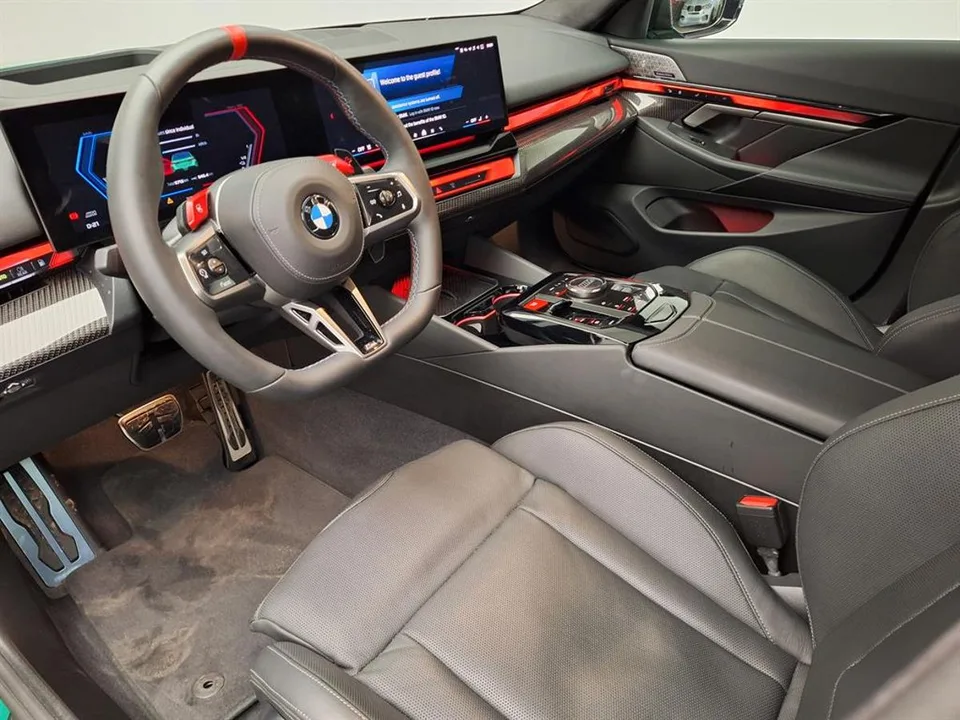 BMW M5 CS 2024 — миниатюра 5