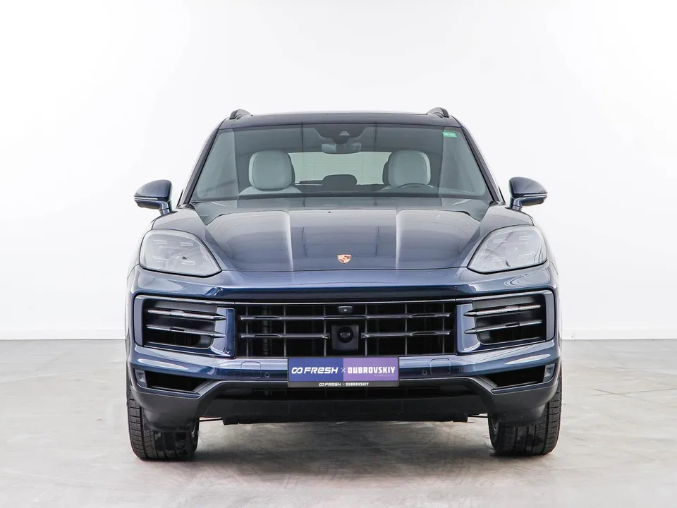 Porsche Cayenne 2023 — миниатюра 3