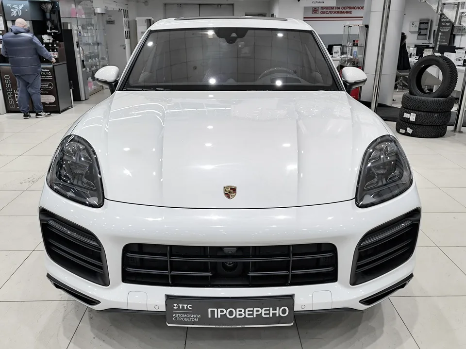 Porsche Cayenne 2022 — миниатюра 2