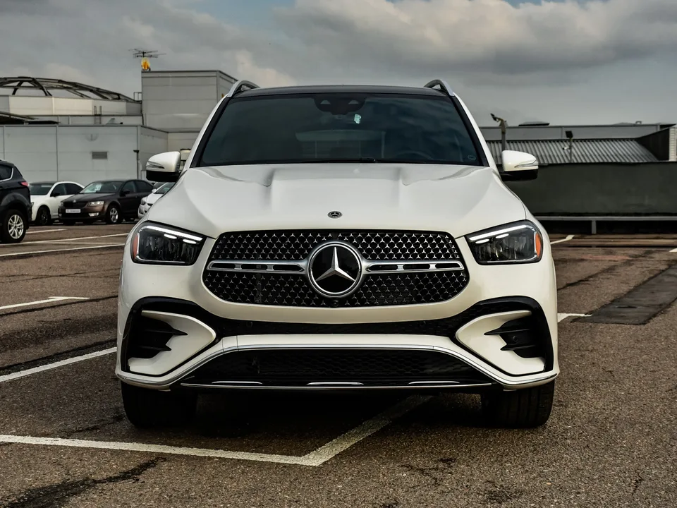 Mercedes-Benz GLE 2024 — миниатюра 2
