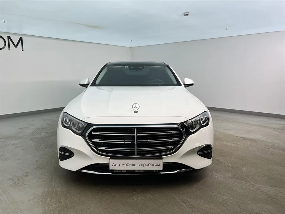 Mercedes-Benz E-Класс 2024 — миниатюра 3