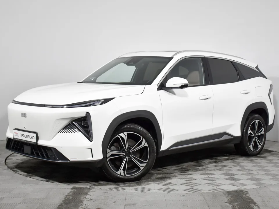 Geely Galaxy L7 2023 — фото 1, купить с доставкой в Москву
