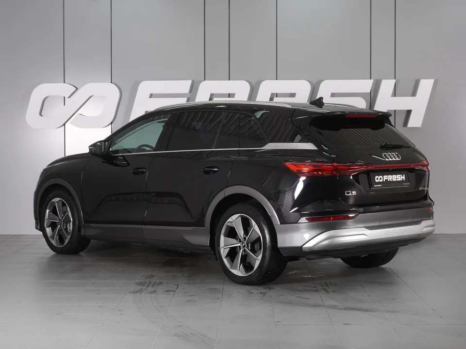 Audi Q5 e-tron 2022 — миниатюра 2