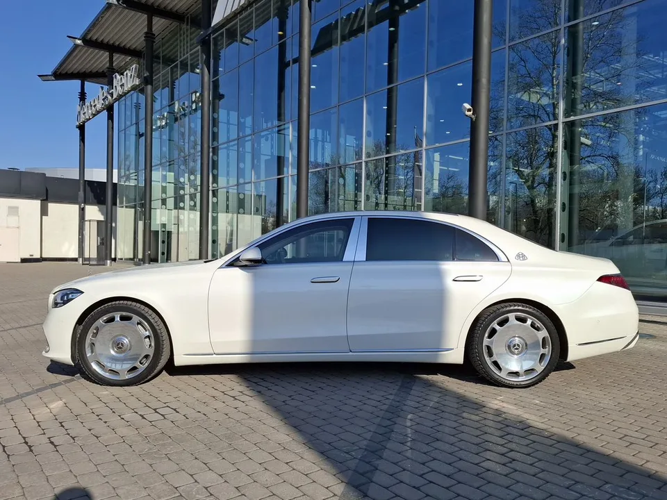 Mercedes-Benz S-Класс 2022 — миниатюра 3