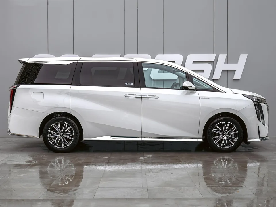 GAC Trumpchi M8 2024 — миниатюра 5