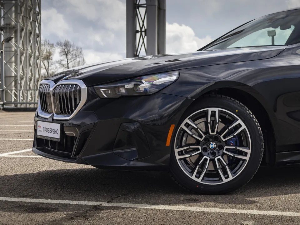 BMW 5 серия 2024 — миниатюра 2