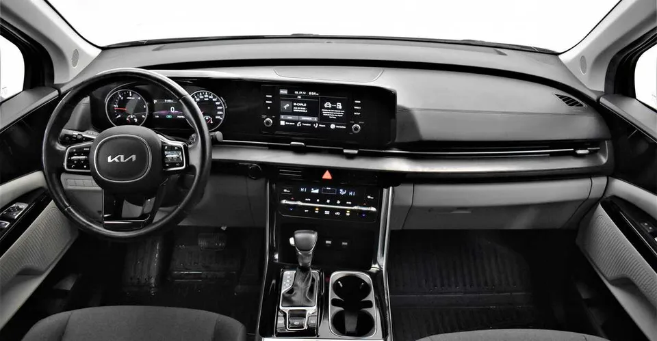 Kia Carnival 2022 — миниатюра 5