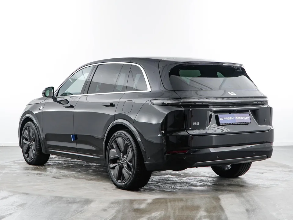 Lixiang L7 2025 — миниатюра 2