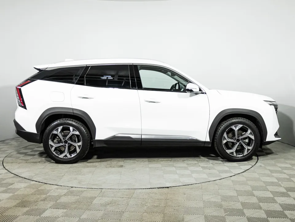 Geely Atlas 2023 — миниатюра 4