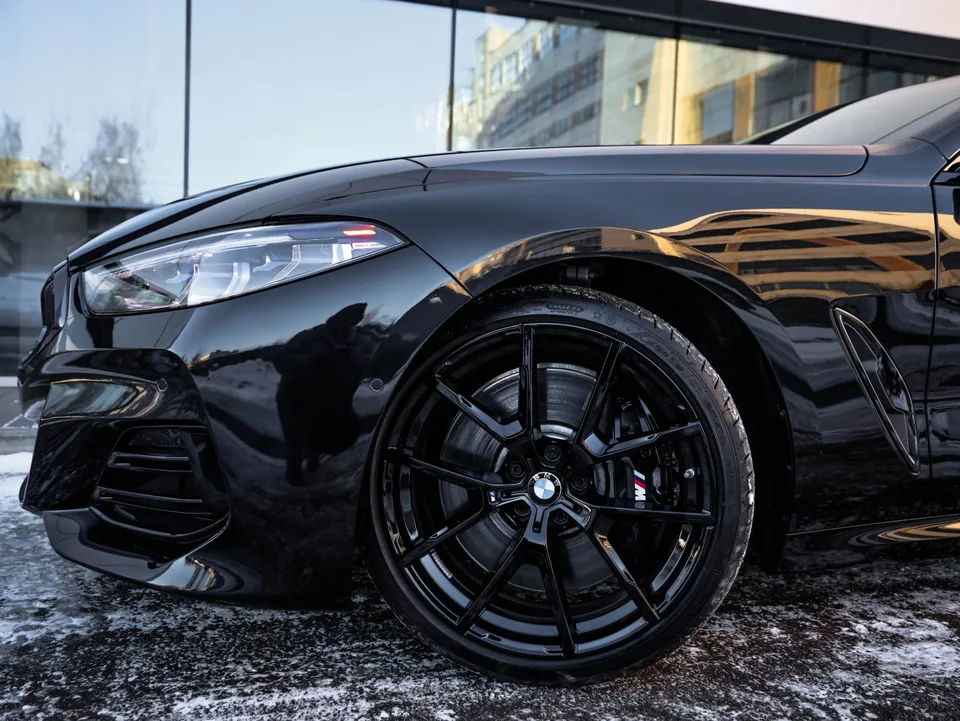 BMW 8 Series 2024 — миниатюра 3