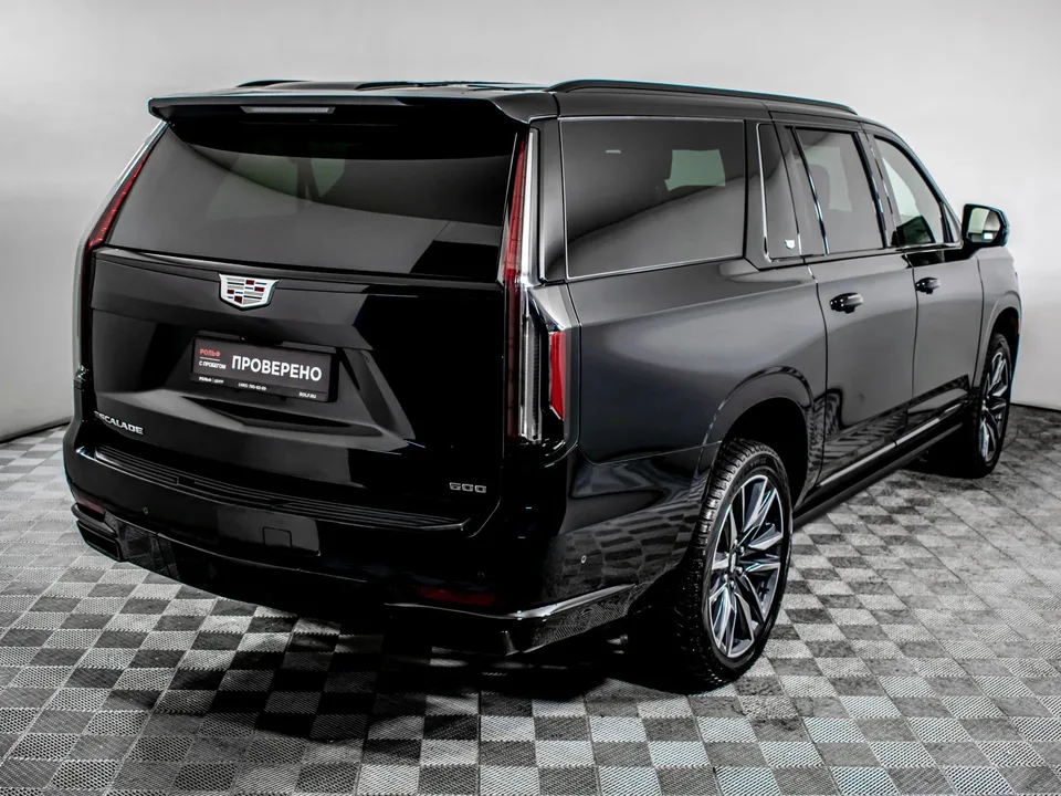 Cadillac Escalade 2023 — миниатюра 4
