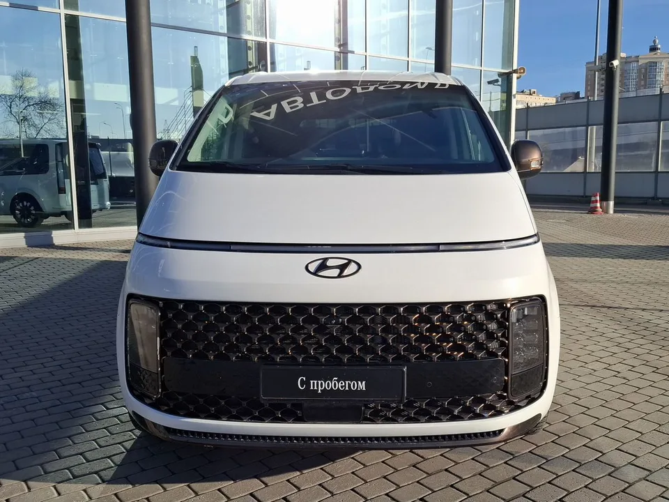 Hyundai Staria 2022 — миниатюра 5
