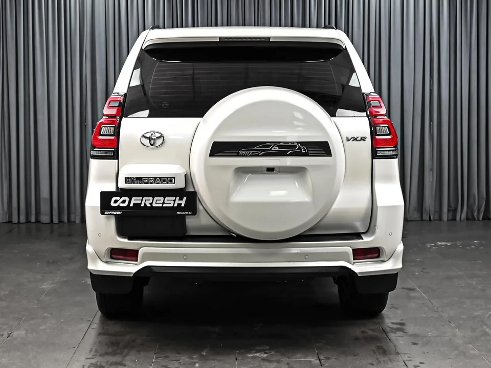 Toyota Land Cruiser Prado 2022 — миниатюра 4