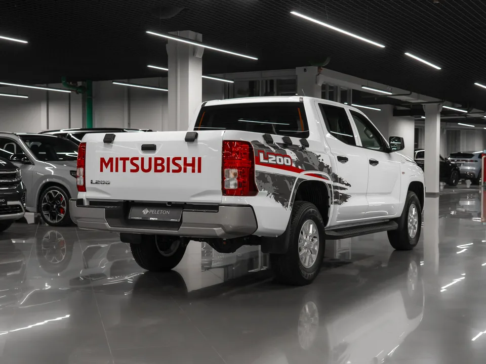 Mitsubishi L200 2024 — миниатюра 4