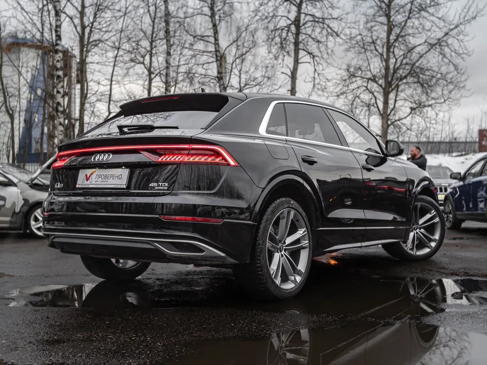 Audi Q8 2022 — миниатюра 2