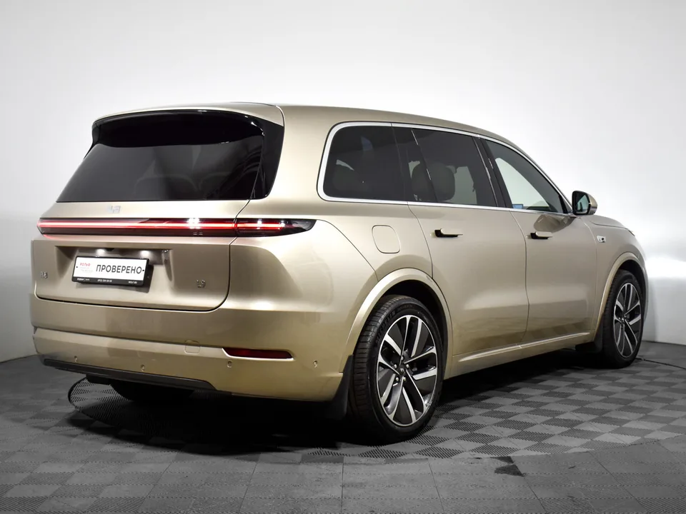 Li Xiang L9 2022 — миниатюра 5