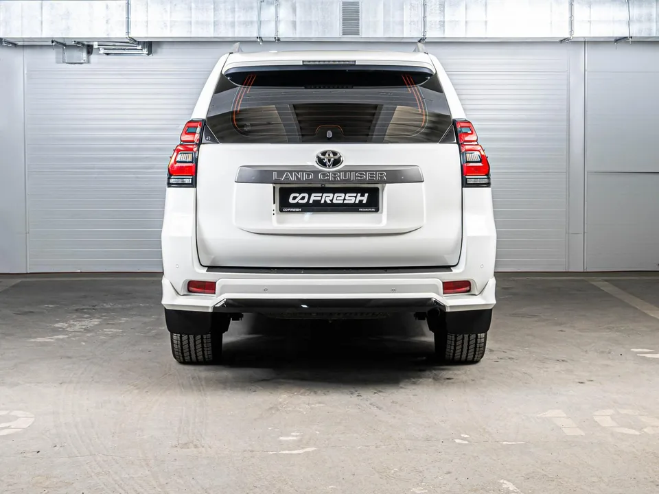 Toyota Land Cruiser Prado 2023 — миниатюра 4