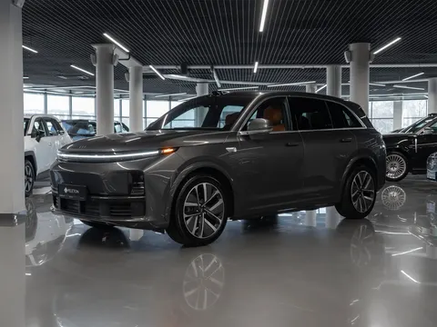 Lixiang L7 2023 купить в Москве