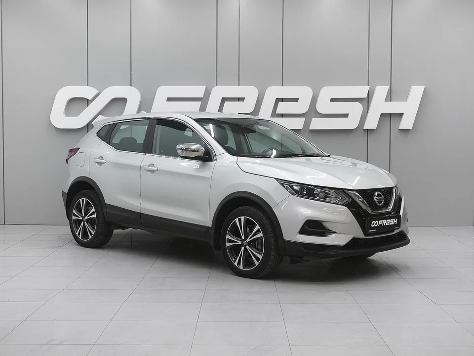 Nissan Qashqai 2022 — фото 1, купить с доставкой в Москву